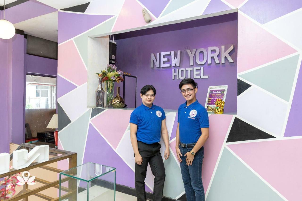 New York Hotel Miami Quezon City Exterior foto